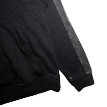 Load image into Gallery viewer, Kiss Hotel