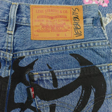 Load image into Gallery viewer, Levi&#39;s / Vetements